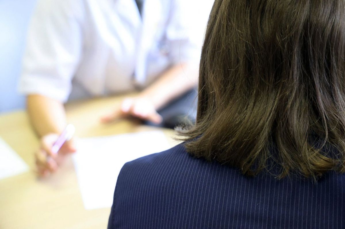 Des femmes témoignent : l'affaire des implants vaginaux relancée devant la justice