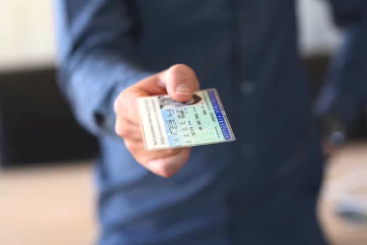 Documents expirés : les pièges à éviter pour vos démarches administratives