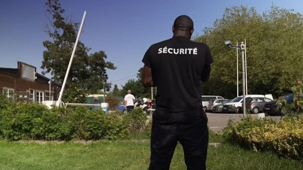 Drame au camping de Seine-et-Marne : un adolescent poignardé pour une rivalité amoureuse