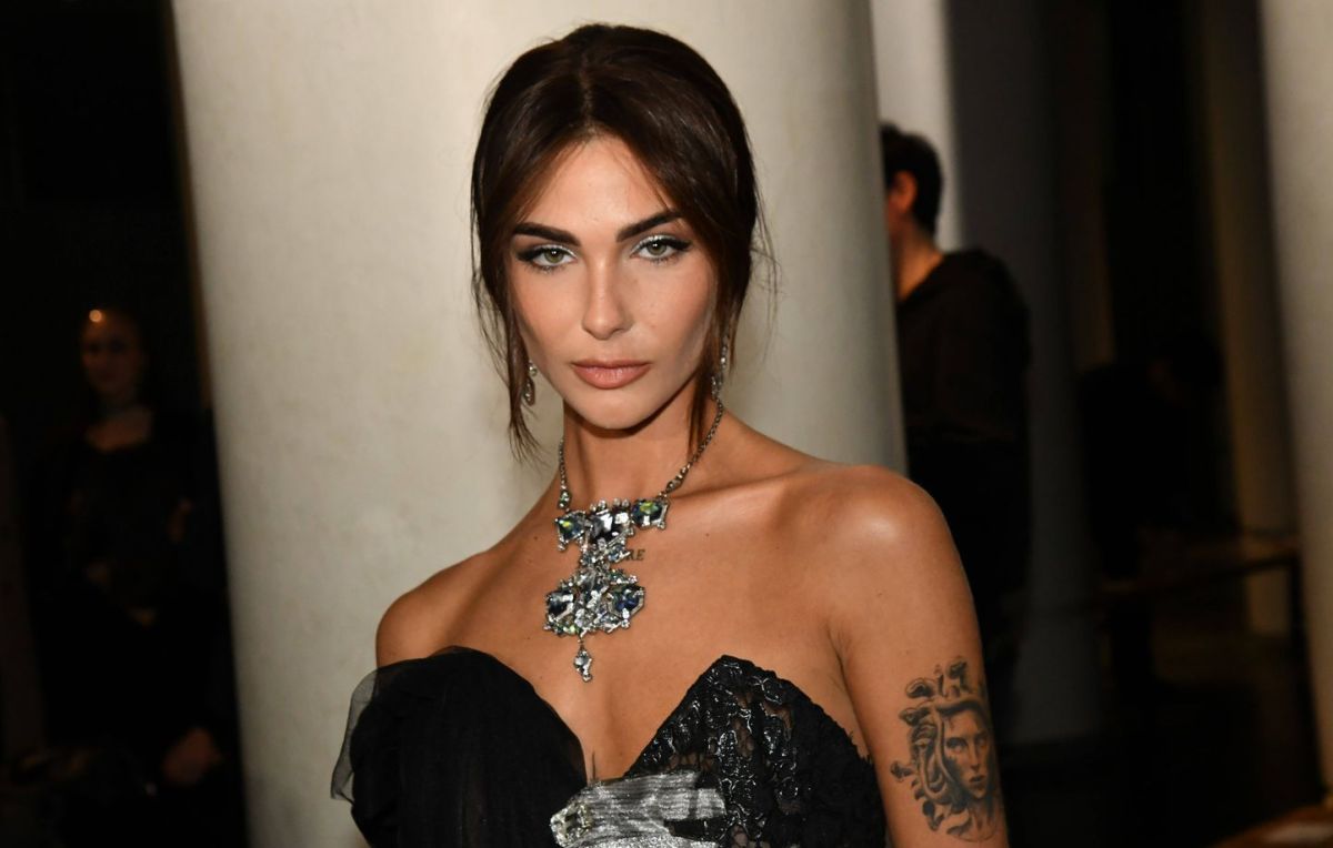 Nathanya Sion et son parcours douloureux vers la beauté : quand le botox devient addiction