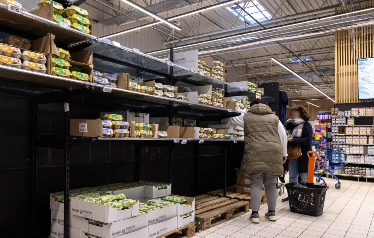 Le moral des ménages français en chute libre face à l'inflation