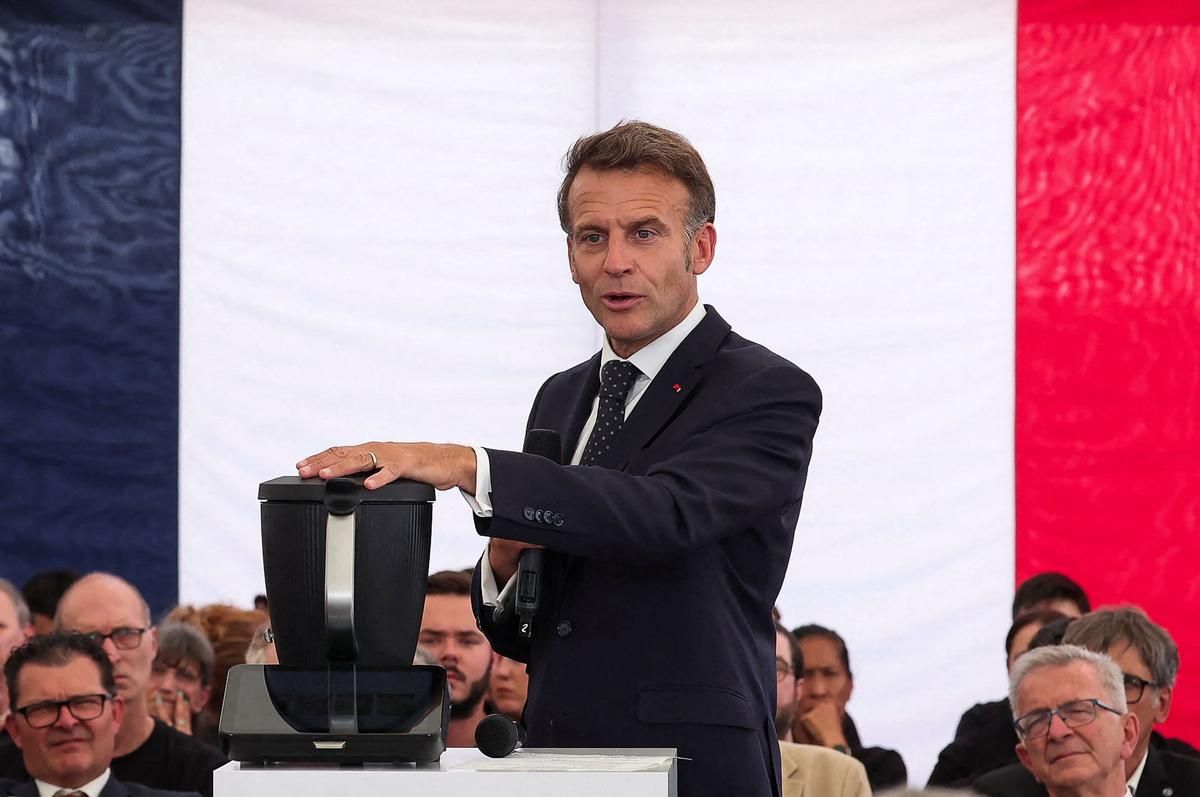 Emmanuel Macron annonce des investissements spectaculaires au sommet Choose France
