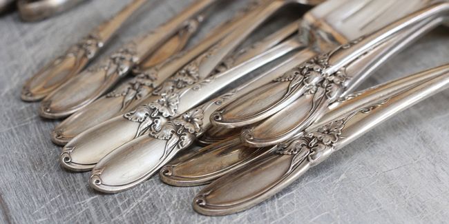 Comment nettoyer argenterie et objets en argent de façon naturelle ?