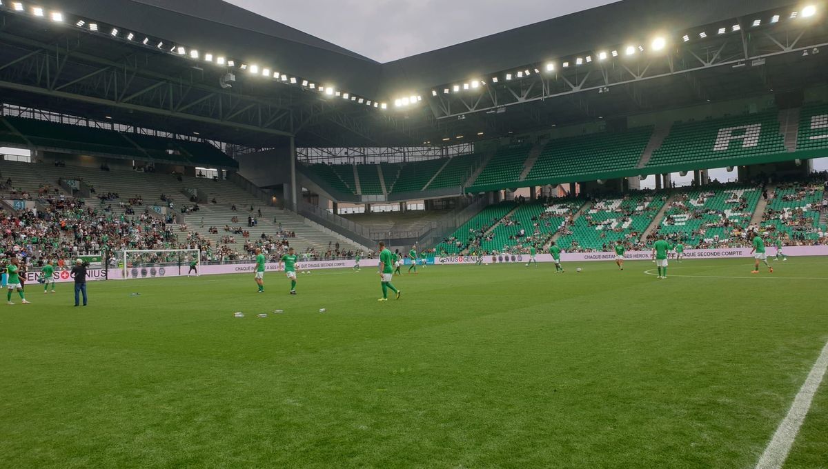 Un match de légende pour la recherche : 17.000 spectateurs à Geoffroy-Guichard