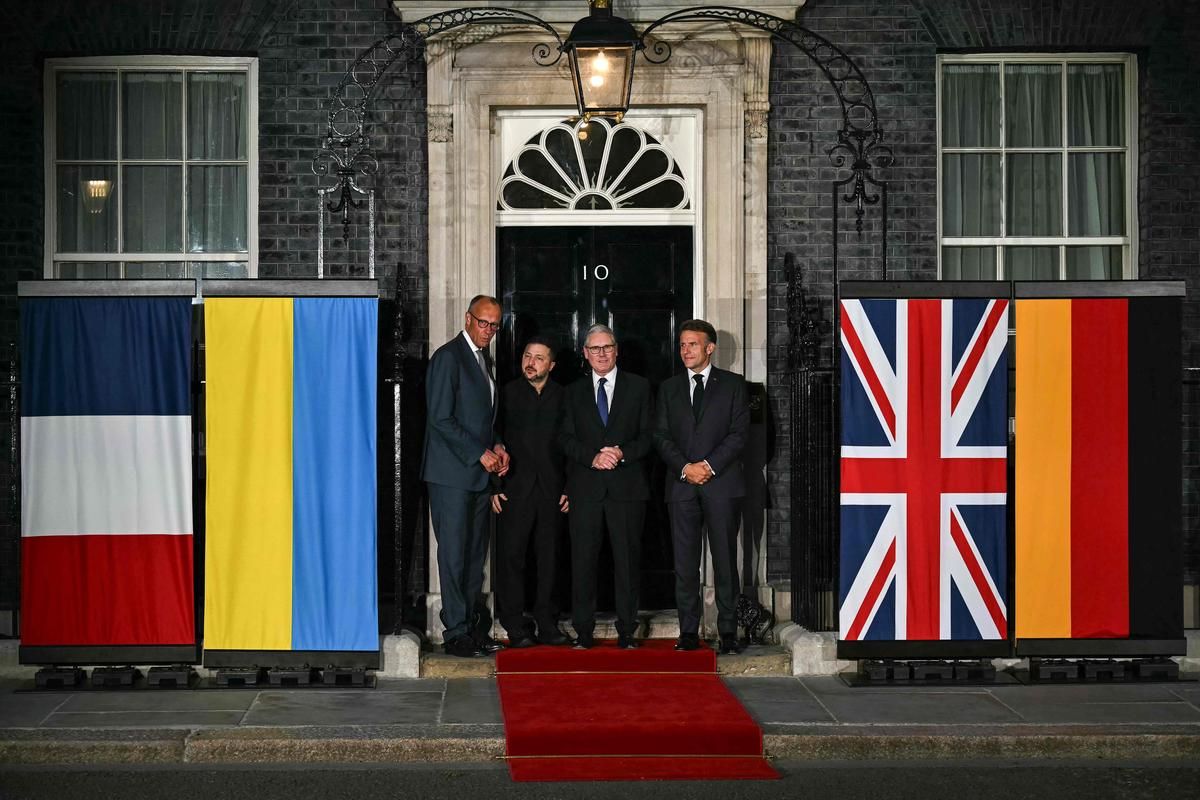 Zelensky propose un dialogue direct avec Moscou : Paris, Londres et Berlin en soutien