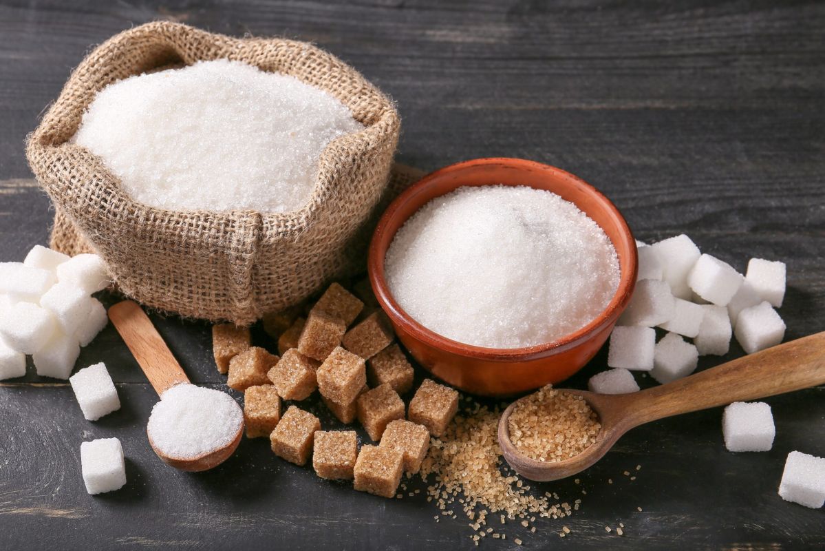 Sucre blanc ou roux : une question de santé à ne pas négliger