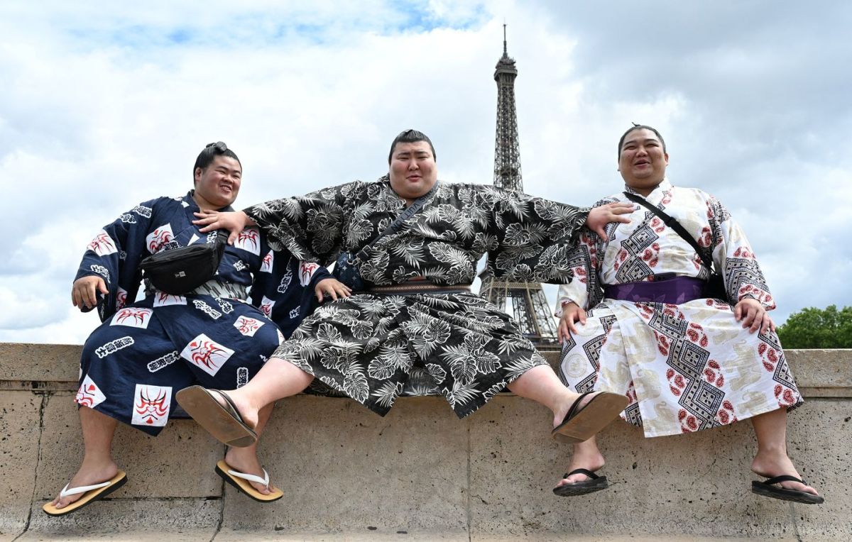 La logistique surprenante du tournoi de sumo à Paris