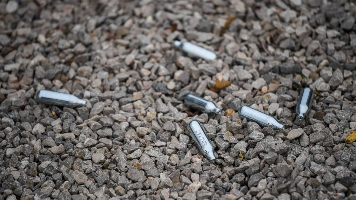 Strasbourg s'attaque au protoxyde d'azote avec une interdiction historique