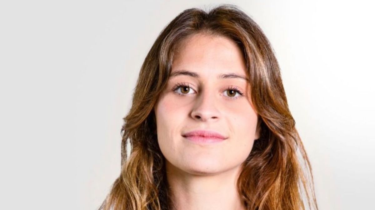 Célia Pelluet : la science et l'humour se rencontrent sur scène