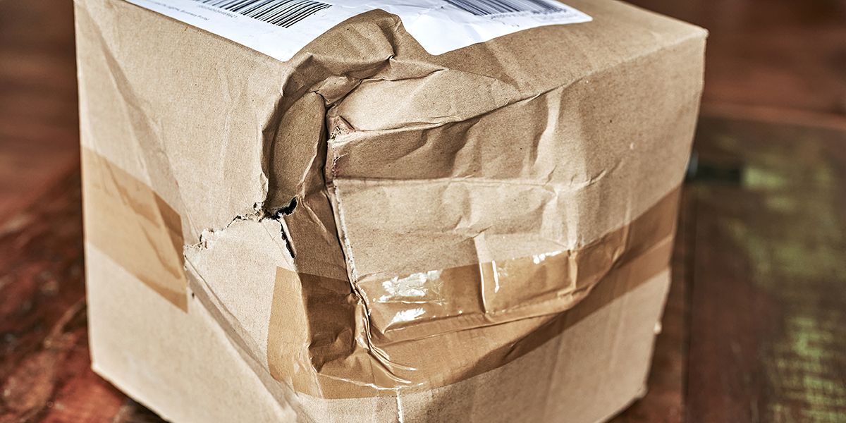 Que faire lorsqu'un colis arrive endommagé ? Vos droits expliqués