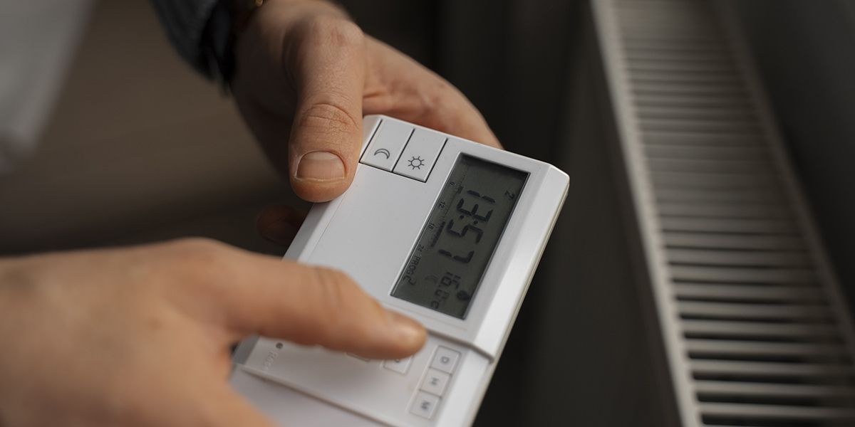 réduire ses factures d'énergie : 5 conseils indispensables pour régler vos radiateurs
