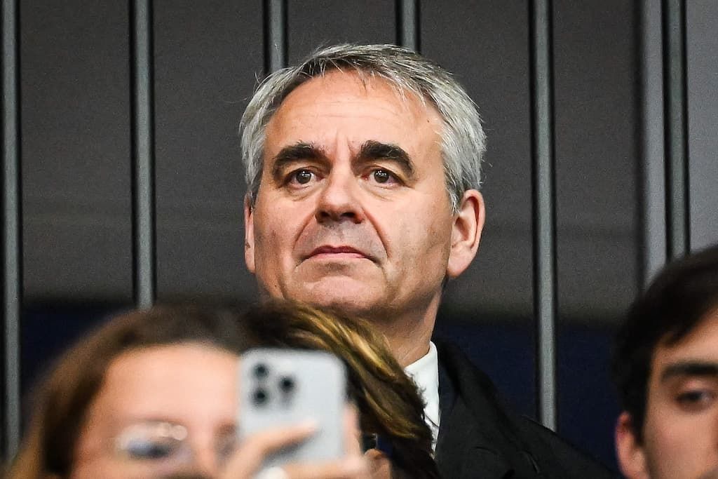 Xavier Bertrand entre unité nationale et controverses raciales pour 2027