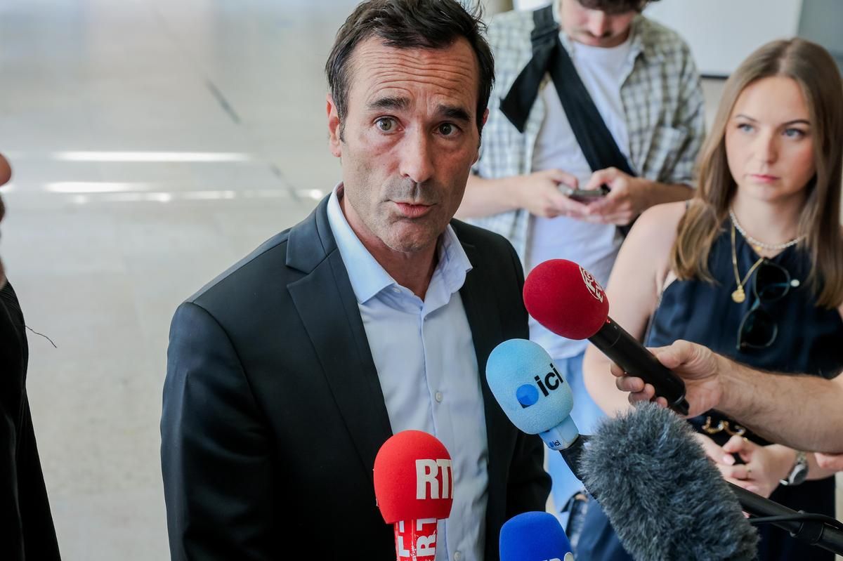 Vital Baude fait confiance à la justice après l'audience du maire accusé d'insultes