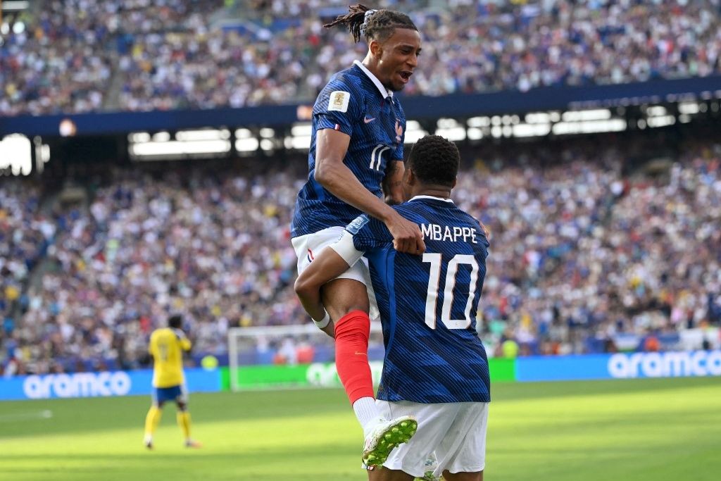 L'entente Mbappé-Olise, clé d'une victoire française ?