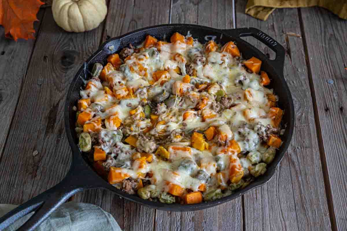 Savoureux One Pot de Patates Douces et Viande Hachée au Fromage