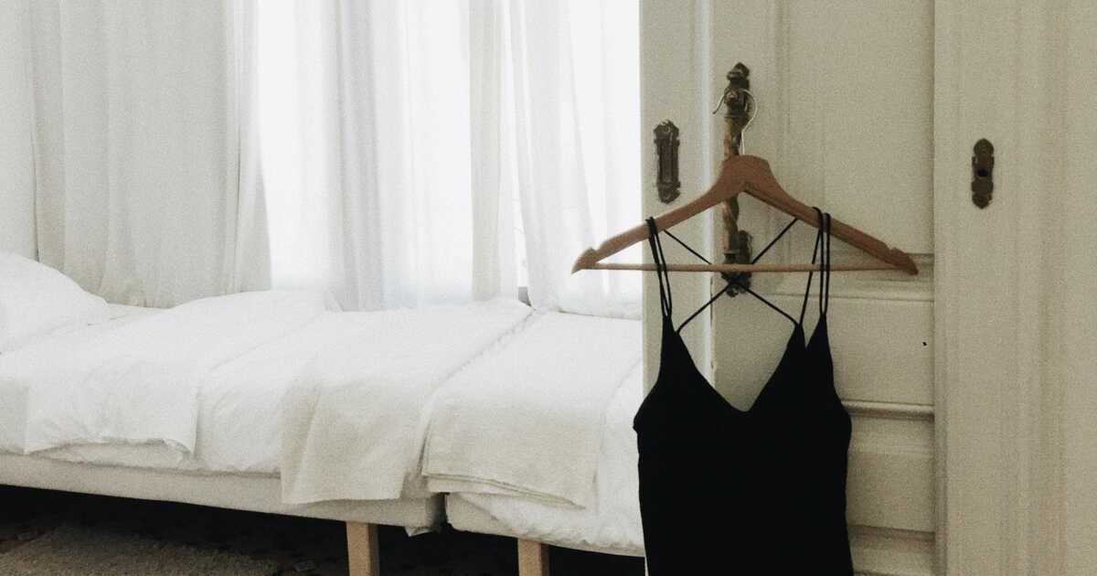Optimisez votre espace : 4 astuces pour utiliser l'arrière de vos portes
