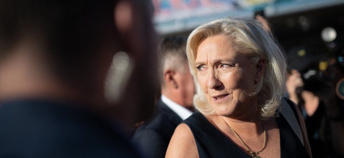 Marine Le Pen annonce sa candidature à l'élection présidentielle malgré une condamnation