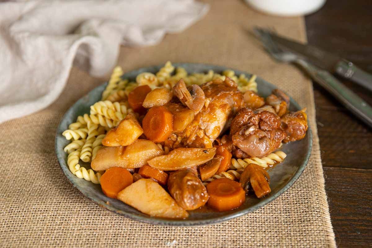 Ragoût de cuisses de poulet aux légumes au Cookeo